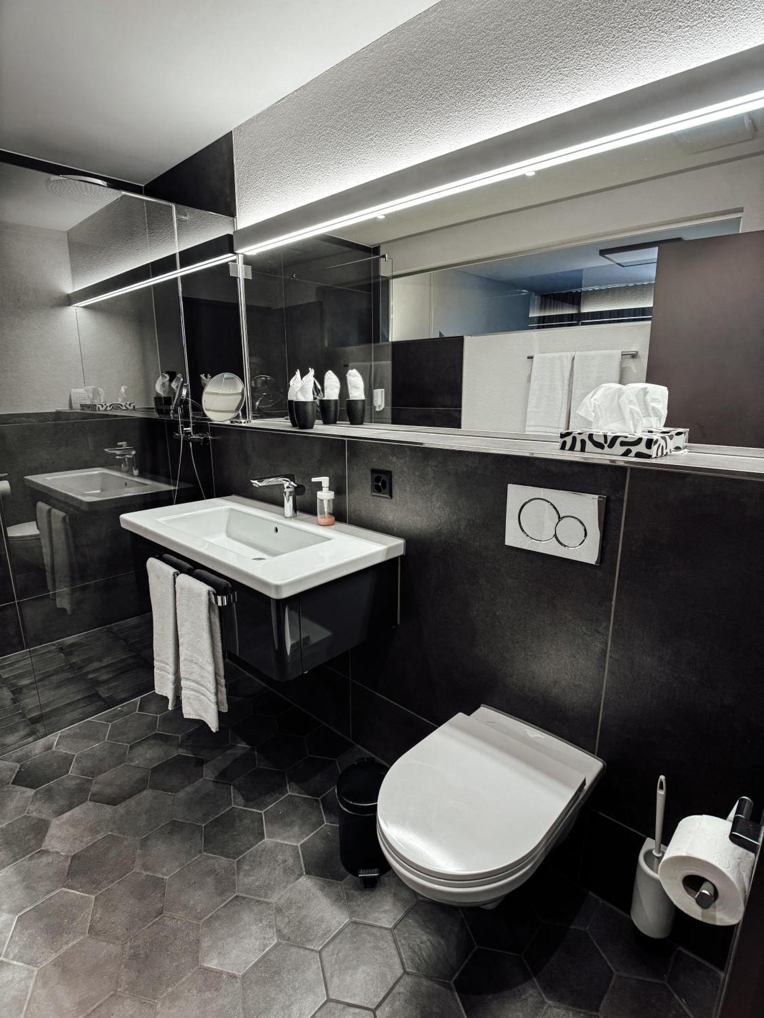 Boutique Hotel Sonne Seuzach Εξωτερικό φωτογραφία
